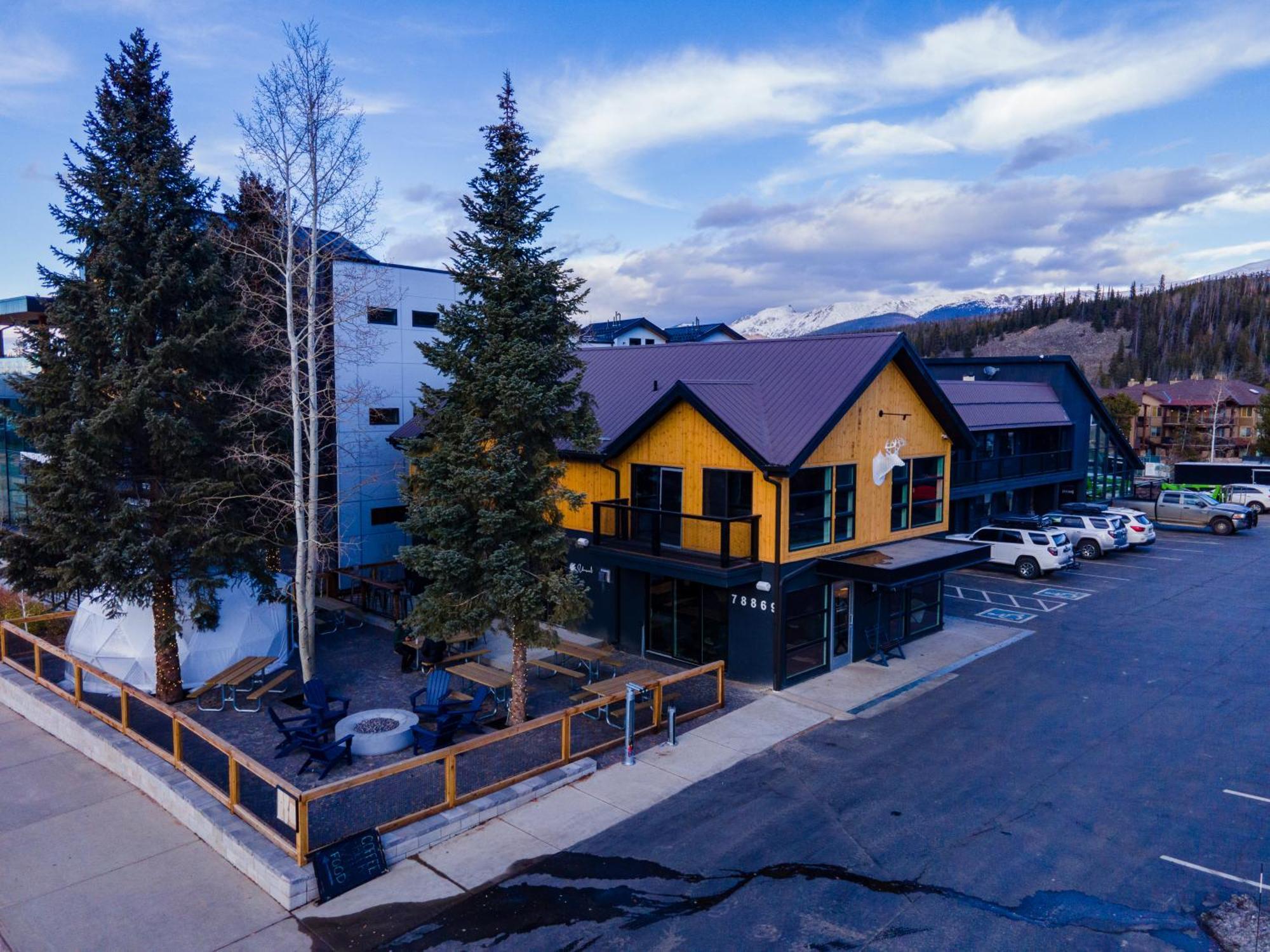 Gravity Haus Winter Park Hotel Exterior foto